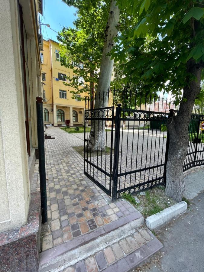 Amir Temur Apartment In Center After Renovation Taskent Exterior foto