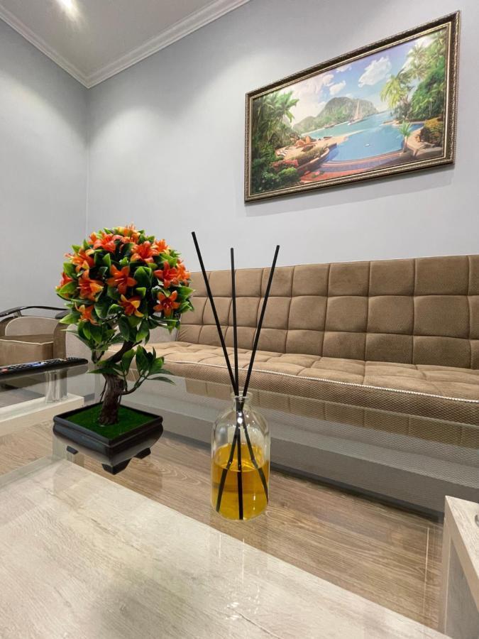 Amir Temur Apartment In Center After Renovation Taskent Exterior foto