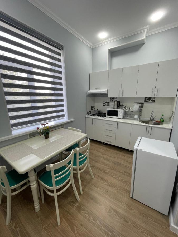 Amir Temur Apartment In Center After Renovation Taskent Exterior foto